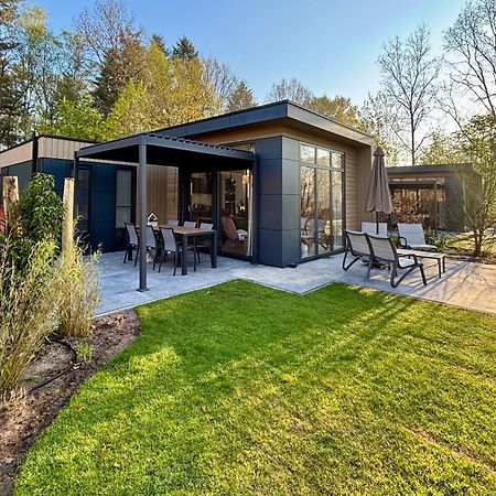 Veluwepark De Bosgraaf | Comfort Met Hottub Lieren Экстерьер фото
