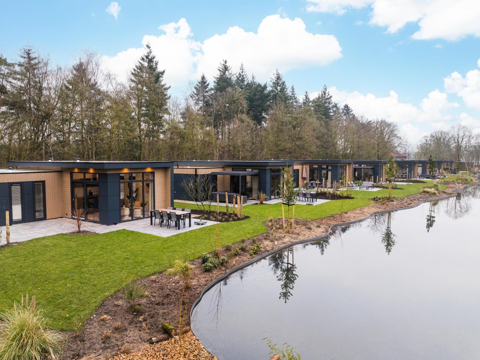 Veluwepark De Bosgraaf | Comfort Met Hottub Lieren Экстерьер фото