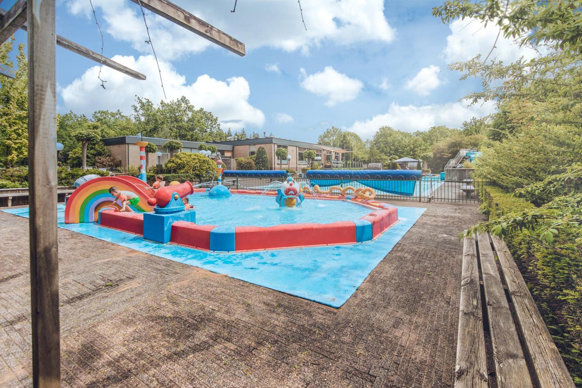 Veluwepark De Bosgraaf | Comfort Met Hottub Lieren Экстерьер фото