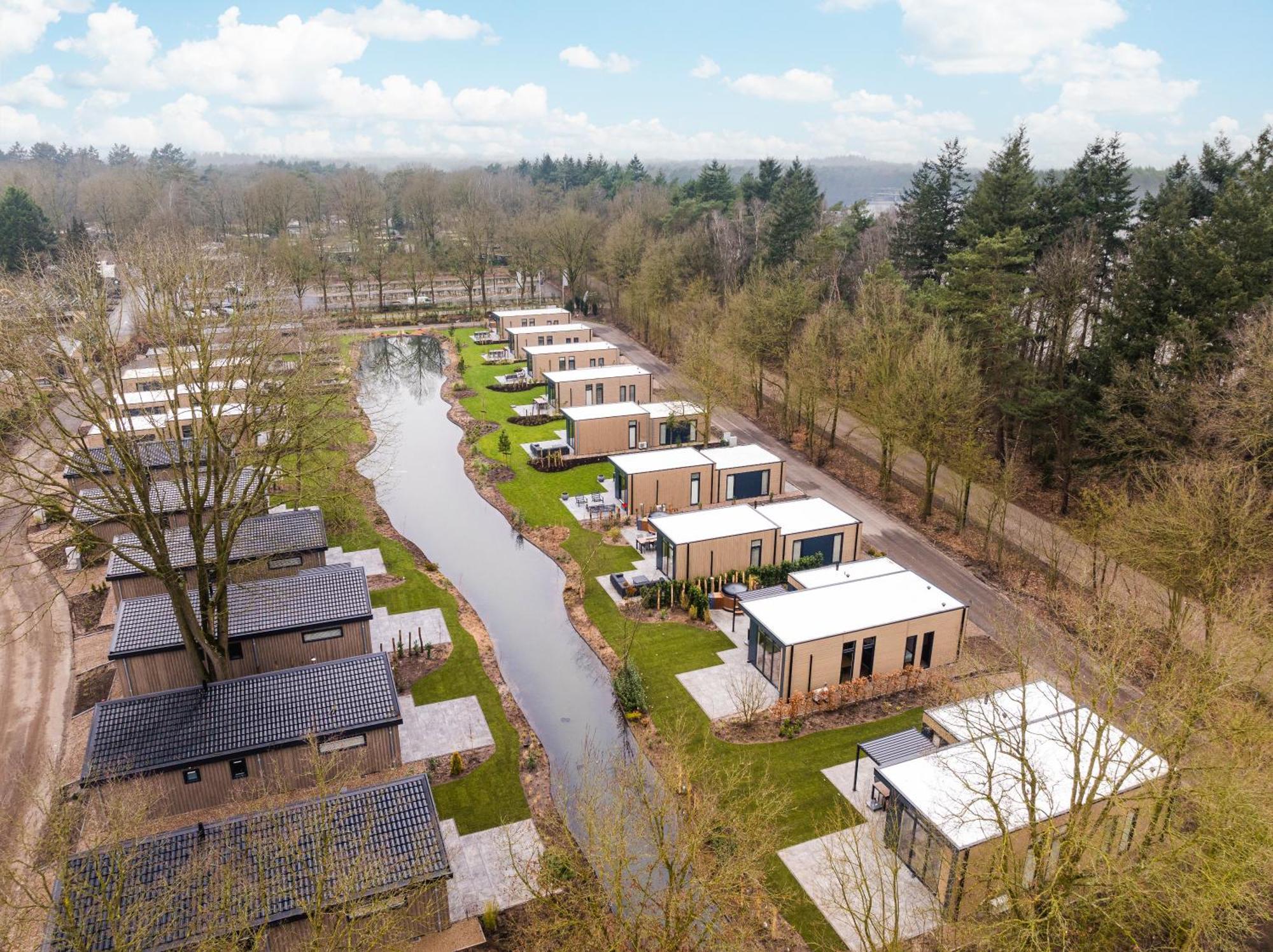 Veluwepark De Bosgraaf | Comfort Met Hottub Lieren Экстерьер фото