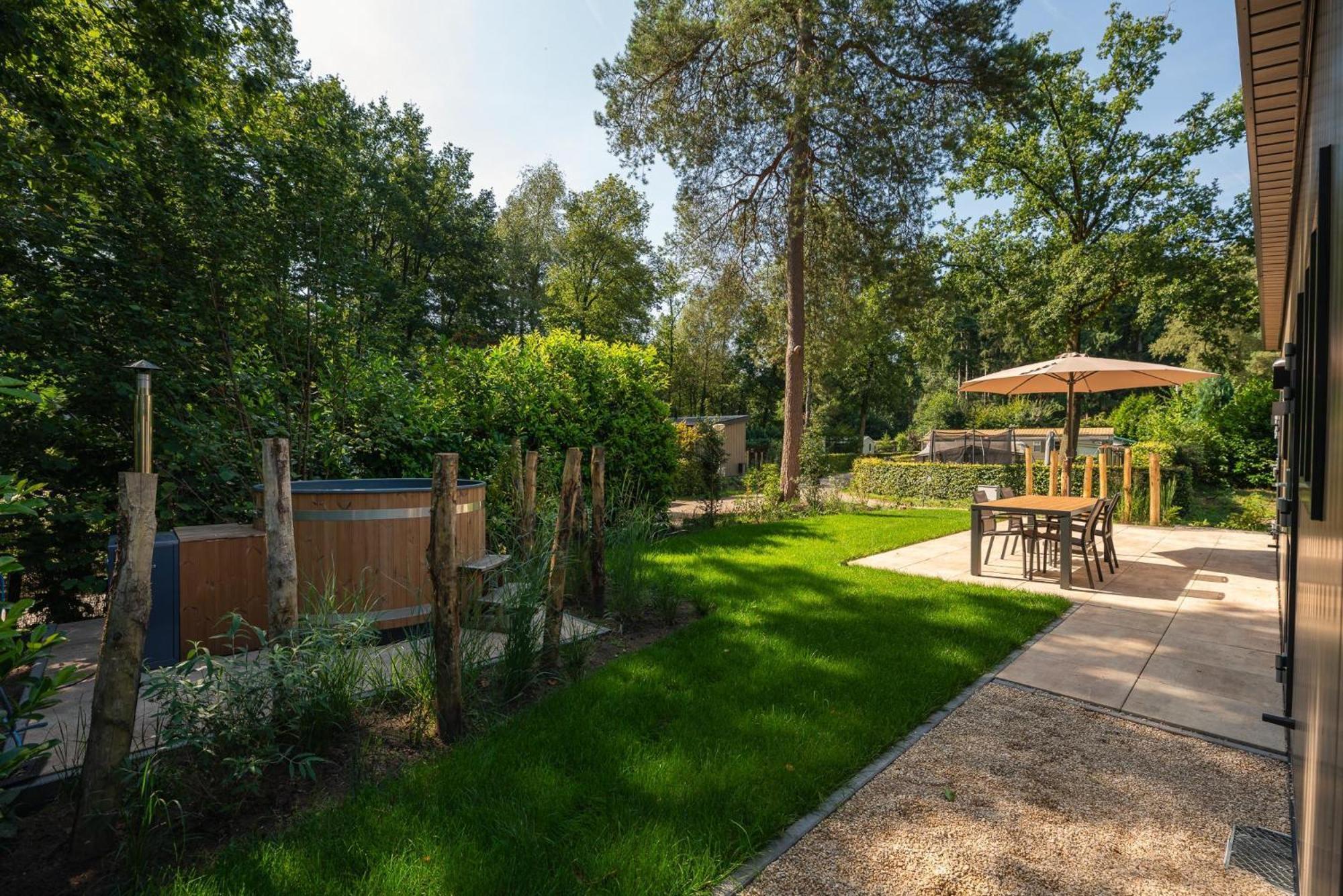 Veluwepark De Bosgraaf | Comfort Met Hottub Lieren Номер фото